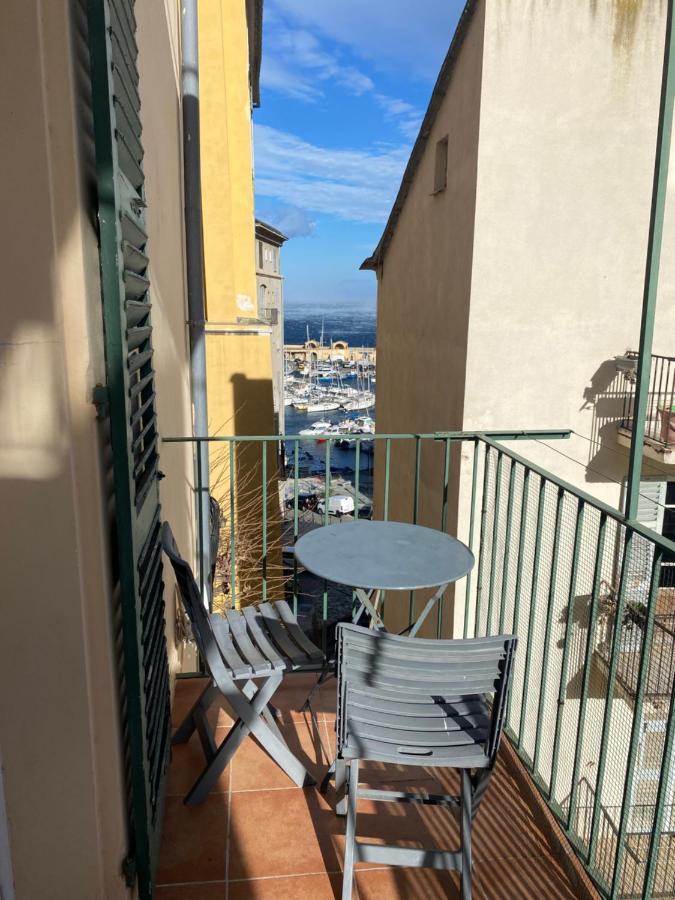 Appartement Climatise,Idealement Situe 100M Du Vieux Port. Μπαστιά Εξωτερικό φωτογραφία